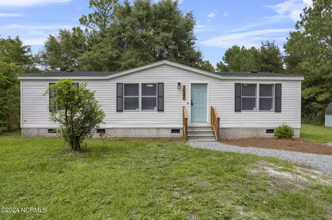 3540 Dogwood Rd NE, Leland, NC 28451