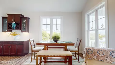 Dining - 202 Cedar Ln, Atlantic Beach, NC 28512 photo 1 of 2