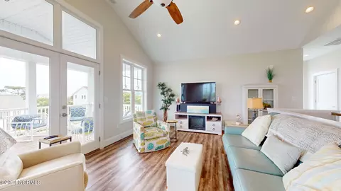 Living - 202 Cedar Ln, Atlantic Beach, NC 28512 photo 1 of 4