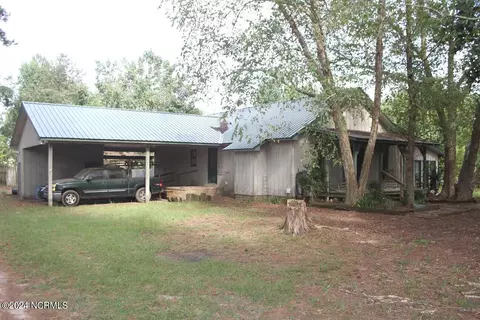 38 Turkey Oak Farm Rd, White Oak, NC 28399
