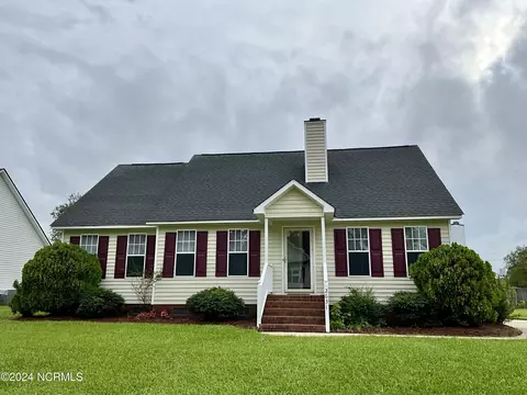 2631 Jasmine Dr, Winterville, NC 28590