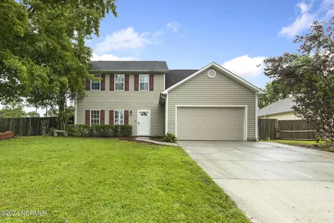501 Mabry Ct, Jacksonville, NC 28546
