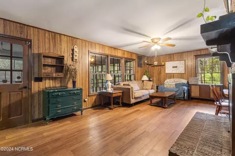 3389 Rooks Rd, Atkinson, NC 28421 photo 8