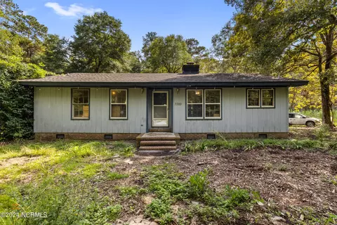 3389 Rooks Rd, Atkinson, NC 28421 photo 2