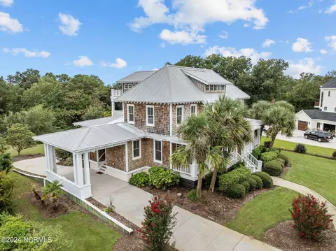 Exterior - 317 E Island View Dr, Hampstead, NC 28443 photo 19 of 19
