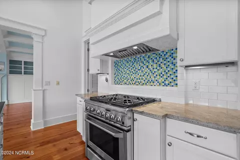 Kitchen - 317 E Island View Dr, Hampstead, NC 28443 photo 5 of 7
