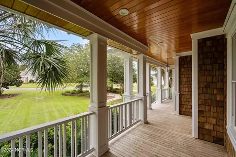 Exterior - 317 E Island View Dr, Hampstead, NC 28443 photo 17 of 19