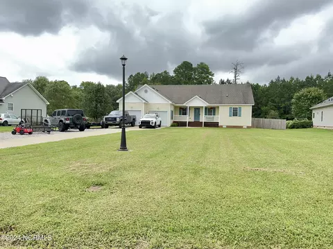 107 Indian Woods Rd, Elizabeth City, NC 27909