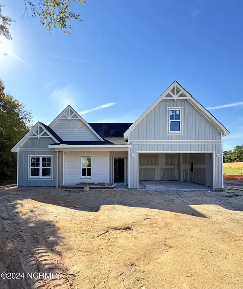1884 Reservation Rd, Aberdeen, NC 28315