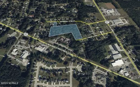 79 Whrens St, Burgaw, NC 28425