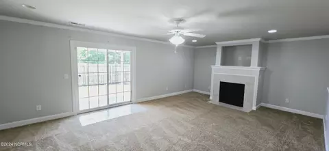 4032 Lucerne Ct #B, Winterville, NC 28590 photo 7