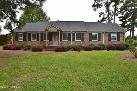 7999 W Tarboro Rd, Rocky Mount, NC 27803