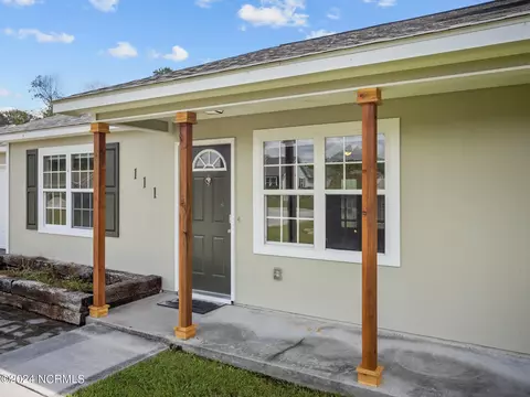 111 Daphne Dr, Hubert, NC 28539 photo 4
