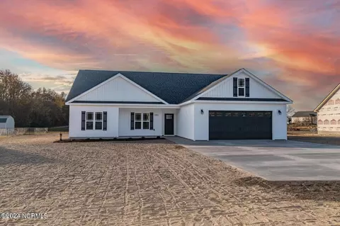 2092 Antioch Rd, Pikeville, NC 27863