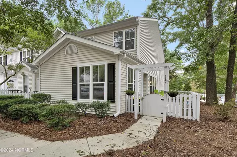 5813 Wrightsville Ave #137, Wilmington, NC 28403