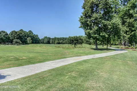 370 Red Fox Run Dr, Wallace, NC 28466 photo 7