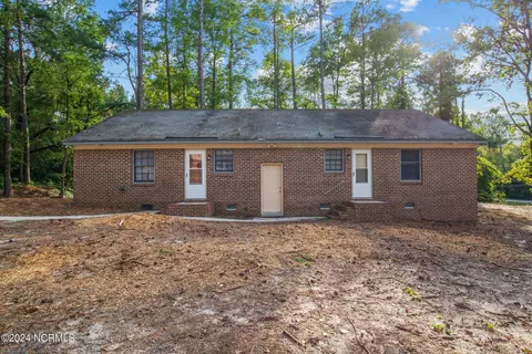 1207 E 14th St #A&B, Greenville, NC 27858