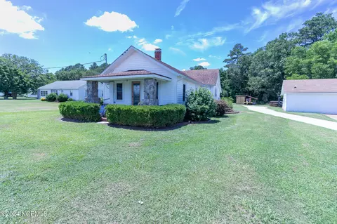 495 Meadstown Rd, Elizabeth City, NC 27909