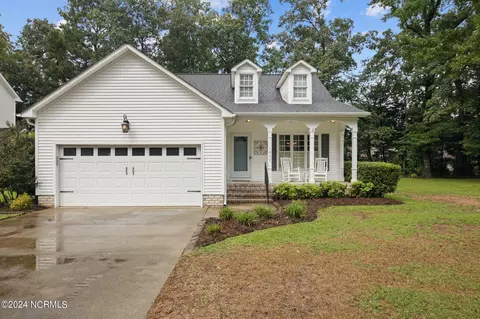1809 Muirfield Dr, Greenville, NC 27858
