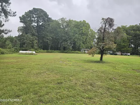 235 W 12th St, Scotland Neck, NC 27874