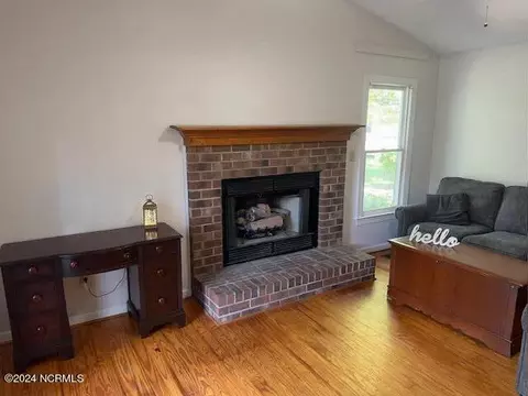 Living - 5679 Edith Rd, Ayden, NC 28513 photo 3 of 4