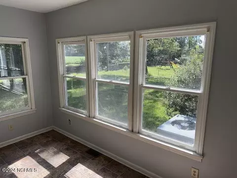 Exterior - 5679 Edith Rd, Ayden, NC 28513 photo 7 of 12