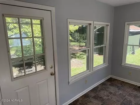 Exterior - 5679 Edith Rd, Ayden, NC 28513 photo 8 of 12