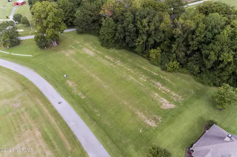 1045 Cedar Point Dr, Williamston, NC 27892 photo 22