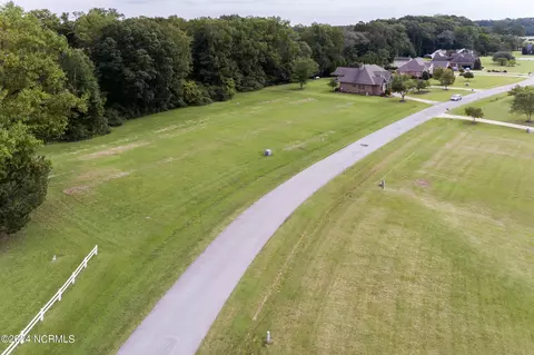1045 Cedar Point Dr, Williamston, NC 27892 photo 25