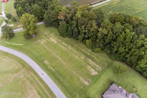 1045 Cedar Point Dr, Williamston, NC 27892 photo 21