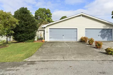 6038 Inland Greens Dr, Wilmington, NC 28405