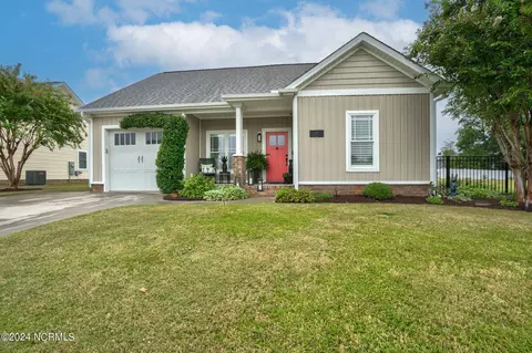 48 Wildberry Dr, Rocky Mount, NC 27804