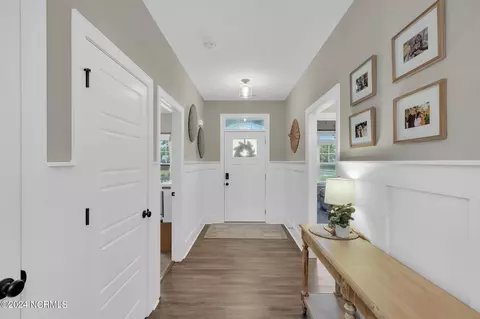 Entry Way - 322 Arden Dr, Hampstead, NC 28443 photo 1 of 2