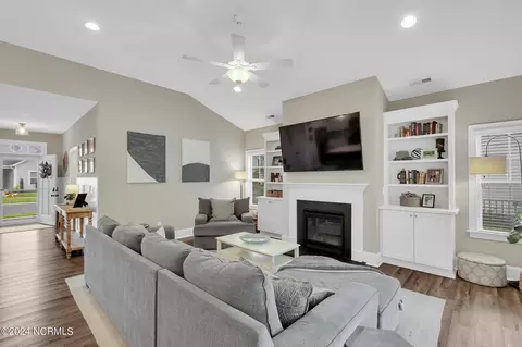 Other - 322 Arden Dr, Hampstead, NC 28443 photo 3 of 7