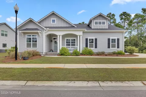 322 Arden Dr, Hampstead, NC 28443