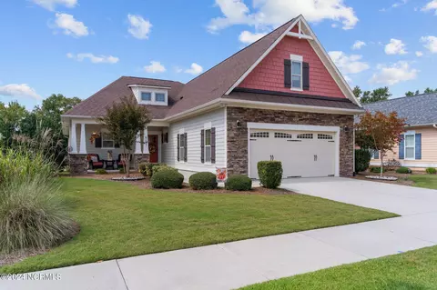 913 Tannin Bark Cir, Leland, NC 28451