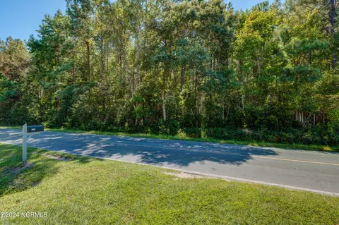0 Watts Landing Lot Apt 3 Rd, Hampstead, NC 28443