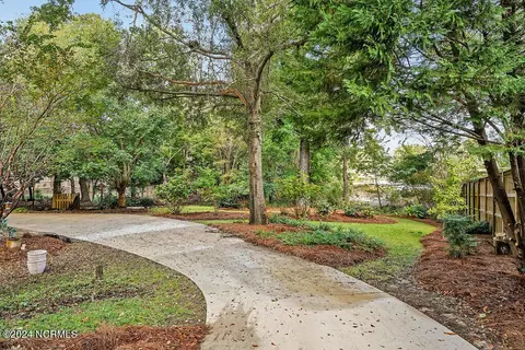 Exterior - 100 Drake Rd, Hampstead, NC 28443 photo 15 of 18