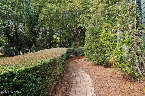 Exterior - 100 Drake Rd, Hampstead, NC 28443 photo 17 of 18