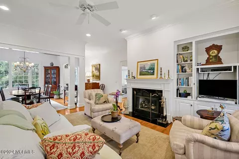 Living - 100 Drake Rd, Hampstead, NC 28443 photo 1 of 1