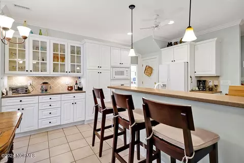 Kitchen - 100 Drake Rd, Hampstead, NC 28443 photo 1 of 9