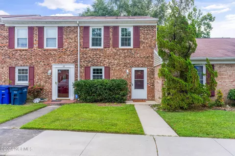 116 King George Ct, Jacksonville, NC 28546