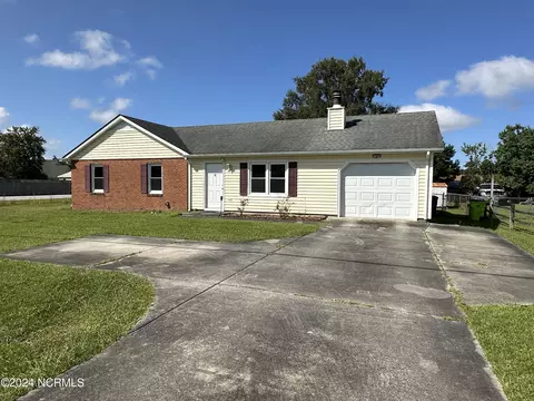 335 Mccotter Blvd, Havelock, NC 28532