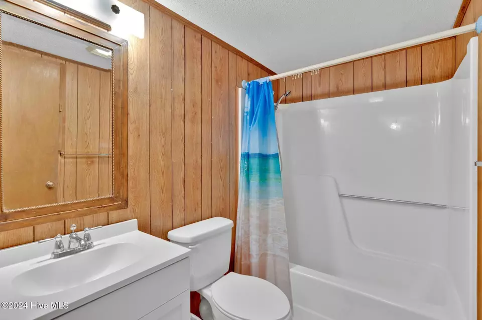  1620 E Pelican Dr, Oak Island, NC 28465 photo 12