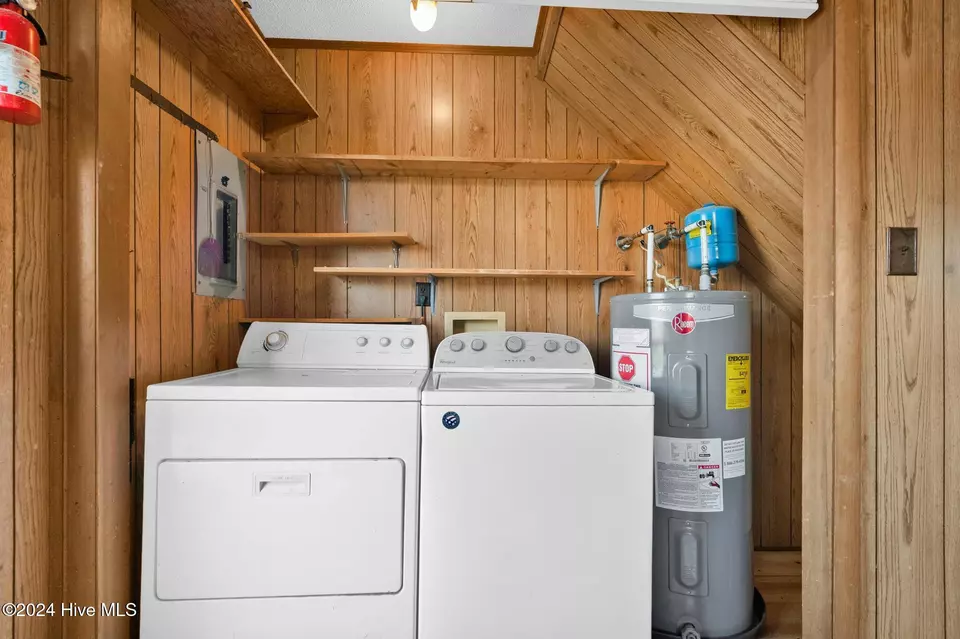  1620 E Pelican Dr, Oak Island, NC 28465 photo 20