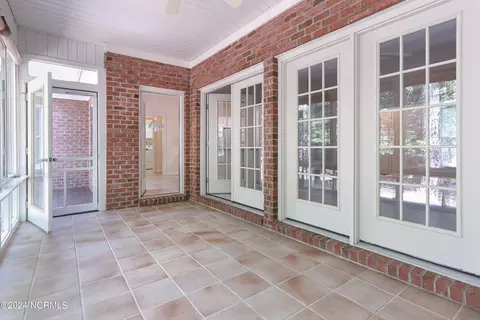 Exterior - 15 Cedar Ln, Pinehurst, NC 28374 photo 3 of 8