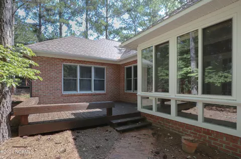Exterior - 15 Cedar Ln, Pinehurst, NC 28374 photo 7 of 8