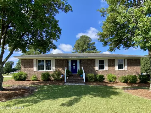 124 Hillard Dr, Plymouth, NC 27962