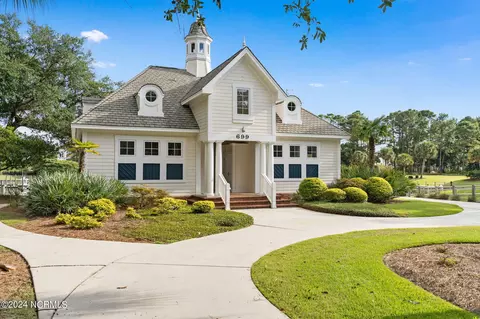 698 Augustine Ave SW, Supply, NC 28462 photo 13