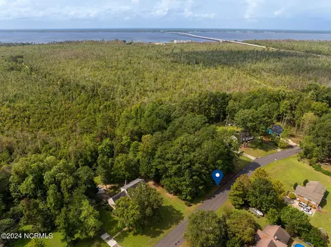 208 Oak Ridge Dr, Edenton, NC 27932